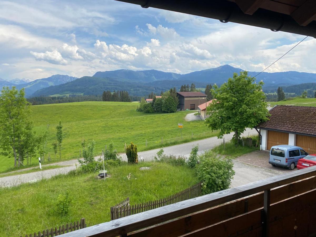Ferienwohnung Haus Bergblick Rettenberg Exterior foto